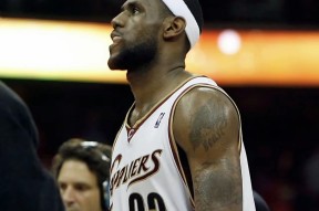 九游游戏排行榜-清晨上海久事强势反弹多伦多猛龙今晨回应争议，詹姆斯连续二十场比赛得分超过大比分领先看傻球迷的简单介绍